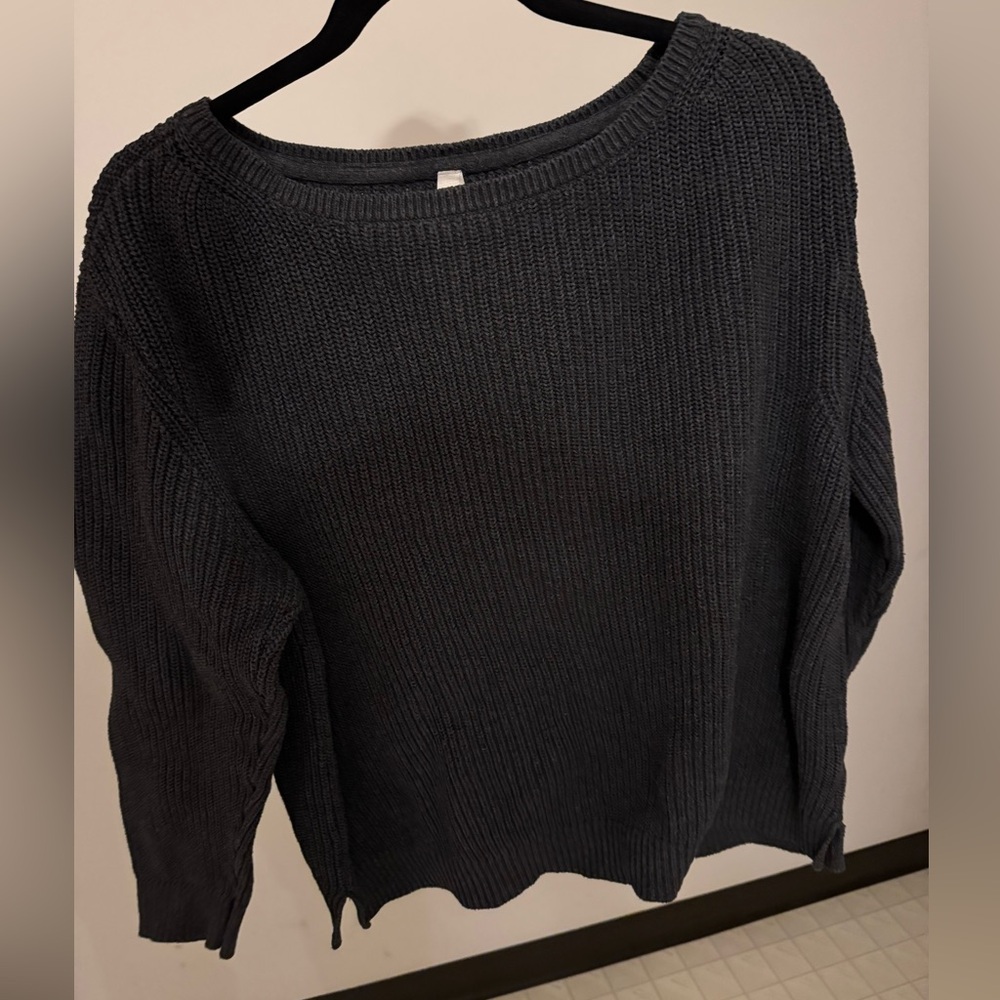 Pact Women's Dark Gray Crew Neck Sweater